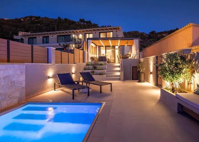 Villa Sofimar By The Beach